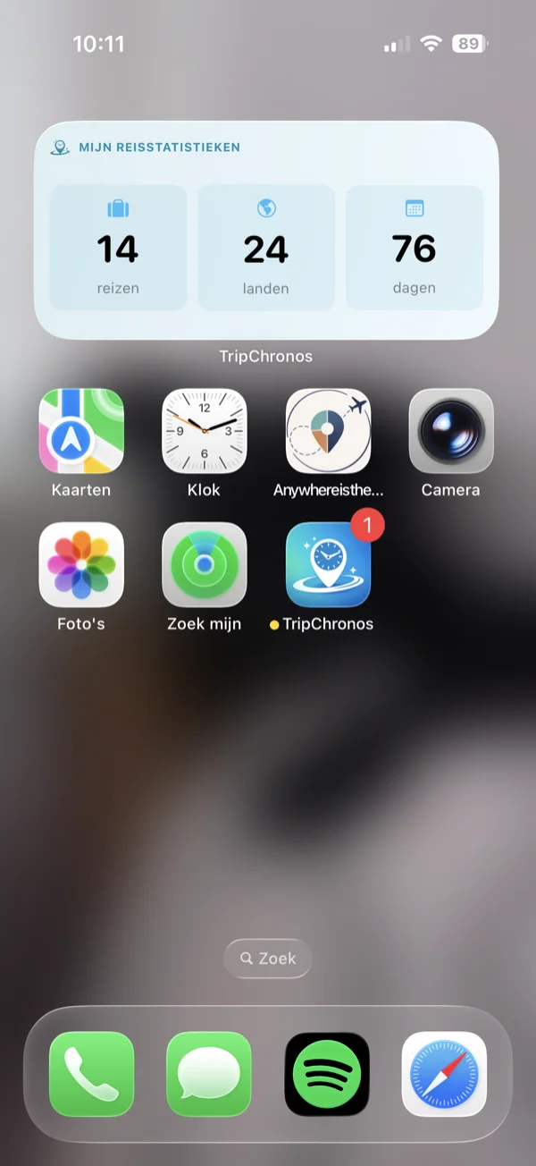 Middelgrote widget Mijn reisstatistieken weergegeven op het startscherm iPhone